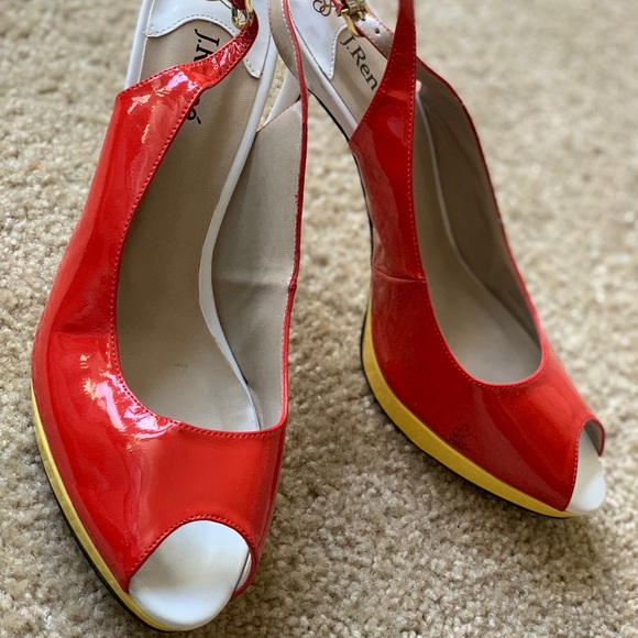 J RENEE OLIVE PUMP - Picture 3 of 5